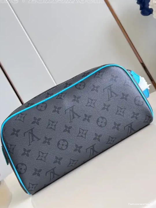 FS CHEAP bag-23*13*12CM KIT LOCKER LOUIS DOPP VUITTON 0606
